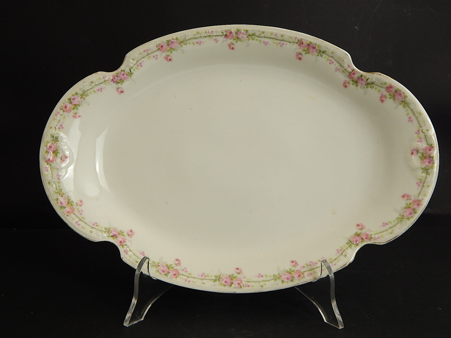 ANTICO VASSOIO PORCELLANA BIANCA GINORI LIBERTY GHIRLANDA DI ROSE NODI D'AMORE