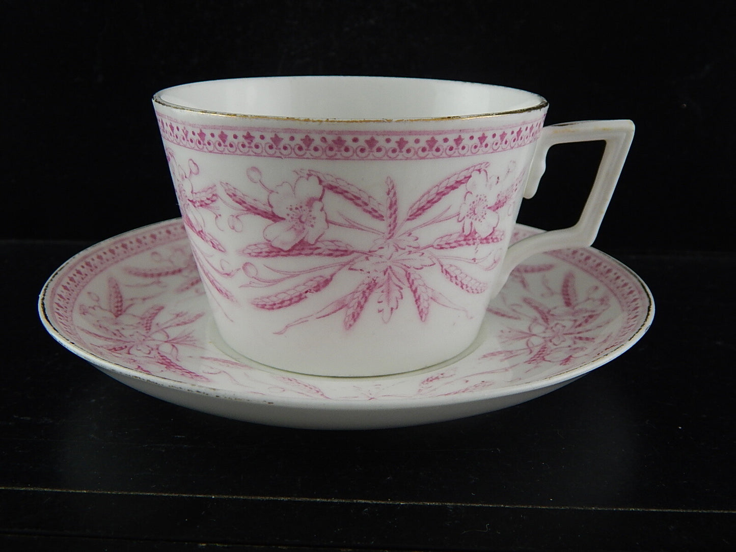 ANTICA TAZZA TE' ALFRED B PEARCE RETAILER LONDON PORCELLANA INGLESE AESTHETIC