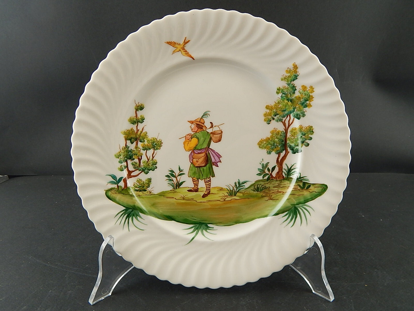 PIATTO PORCELLANA DIPINTO ARTE MORBELLI VECCHIO MILANO VITA POPOLARE VIANDANTE