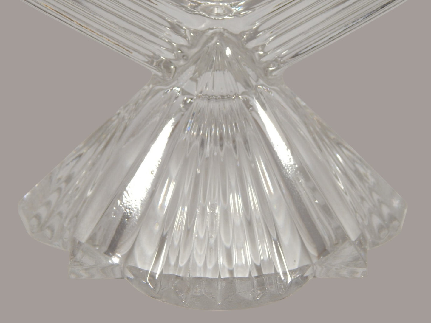 ANTICO ART DECO' PREZIOSO PORTA CANDELA CANDELIERE CRISTALLO MOLATO A 2 BRACCI