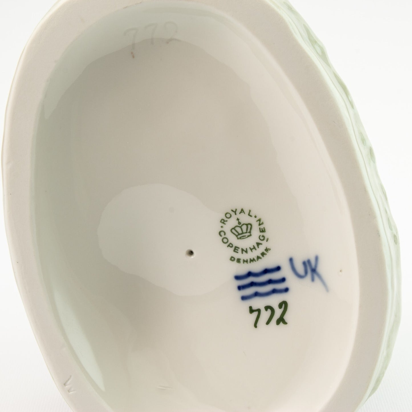 STATUINA PORCELLANA ROYAL COPENHAGEN "Ragazzo con Vitello" 772 ORIGINALE 18x17