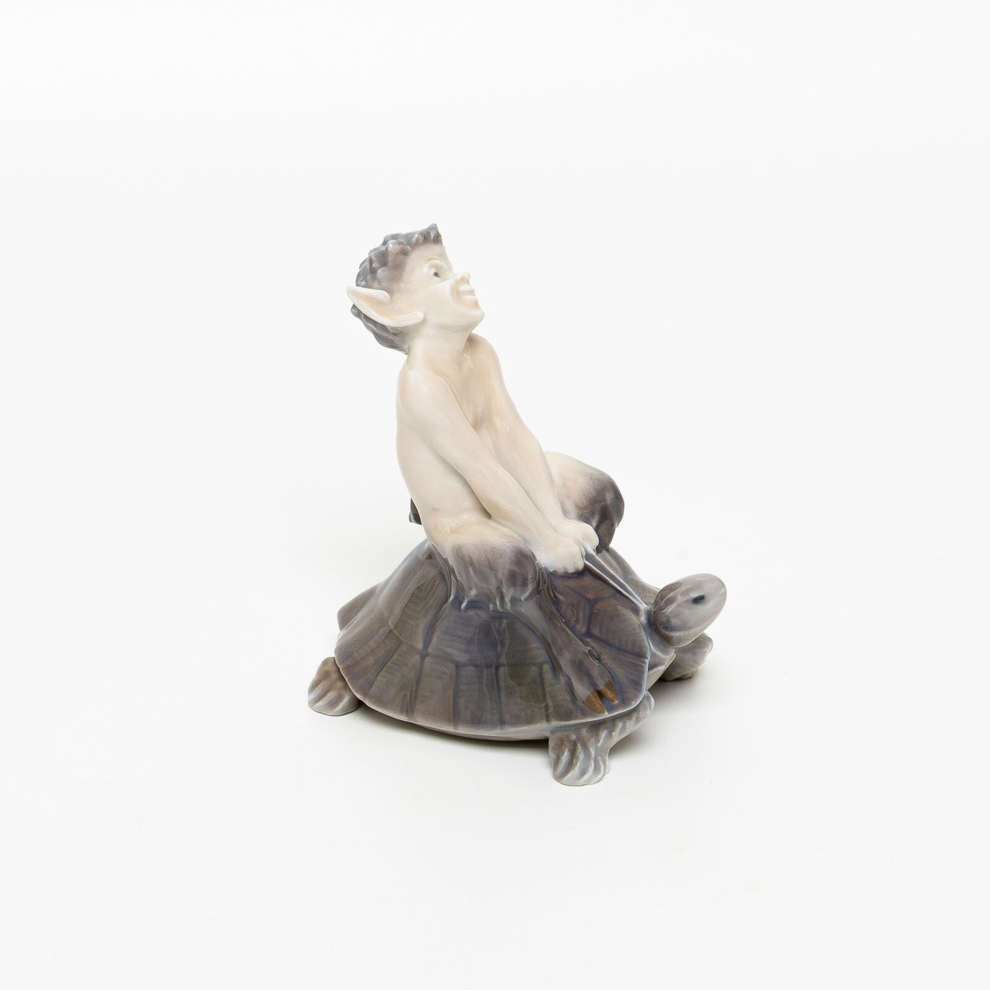 STATUINA PORCELLANA ROYAL COPENHAGEN "Fauno su Tartaruga" 858 CM 9x9x6 DIFETTO