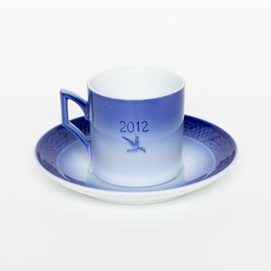 ROYAL COPENHAGEN PORCELLANA TAZZA DI NATALE 2012 ORIGINALE CON PIATTINO CM 7