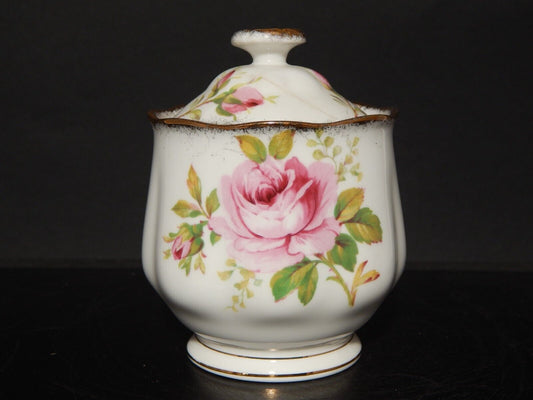 PREZIOSA PORCELLANA ROYAL ALBERT ZUCCHERIERA VINTAGE DISEGNO AMERICAN BEAUTY