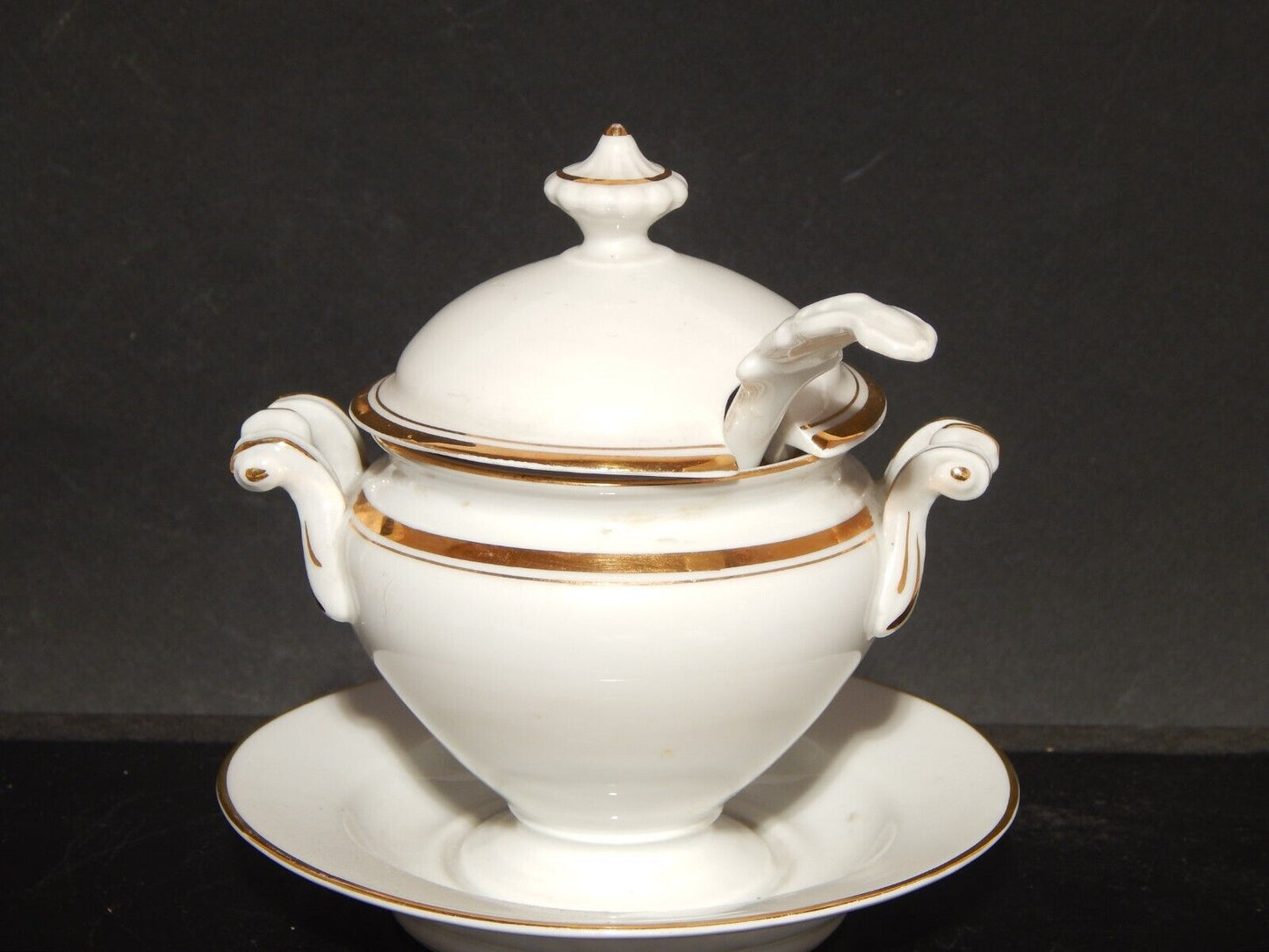 ANTICA RARA PORCELLANA SALSIERA ZUPPIERA EGOISTE IMPERO CARL TIELSCH ALTWASSER