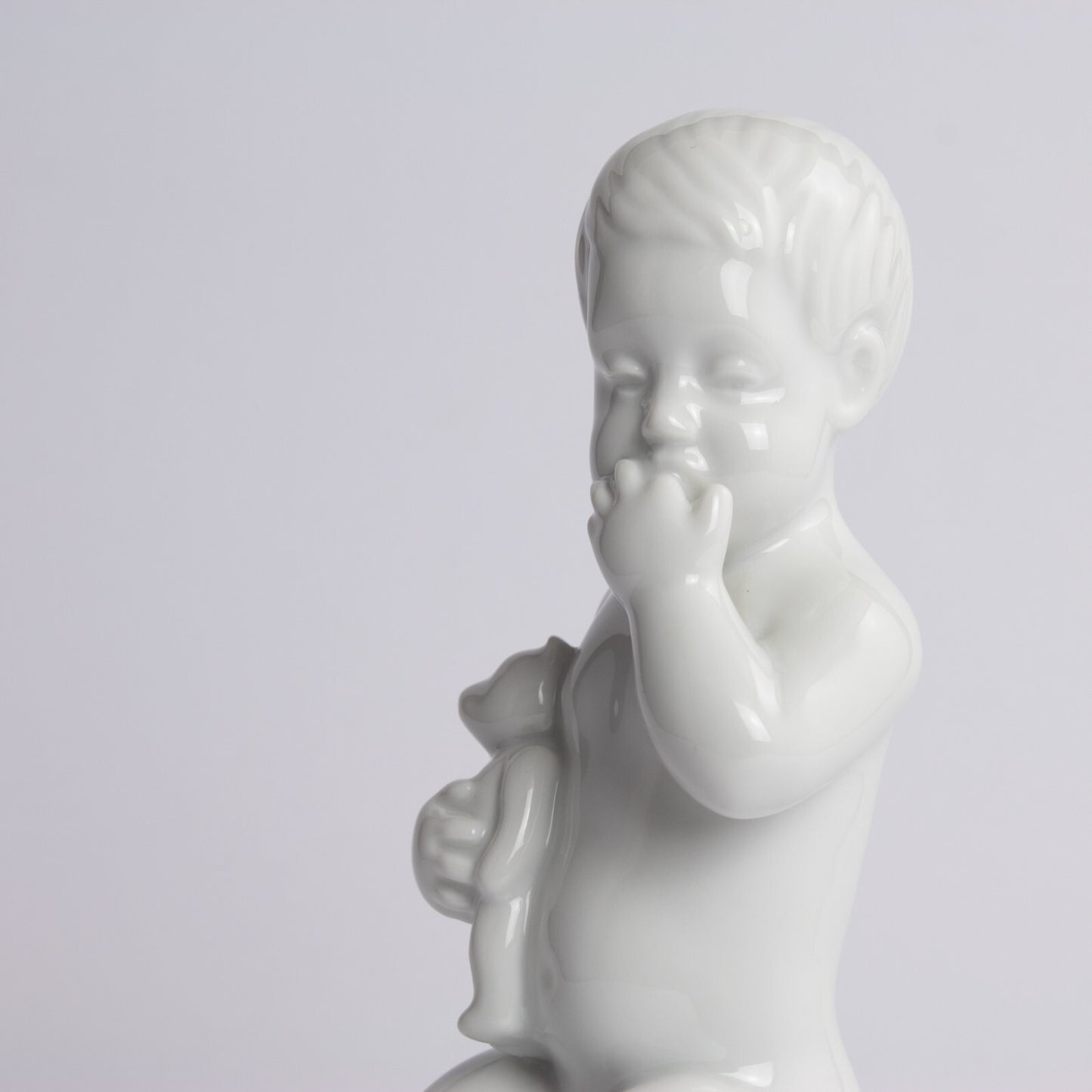 STATUINA PORCELLANA ROYAL COPENHAGEN BING&GRONDAHL "Adam con Orsacchiotto" BLANC