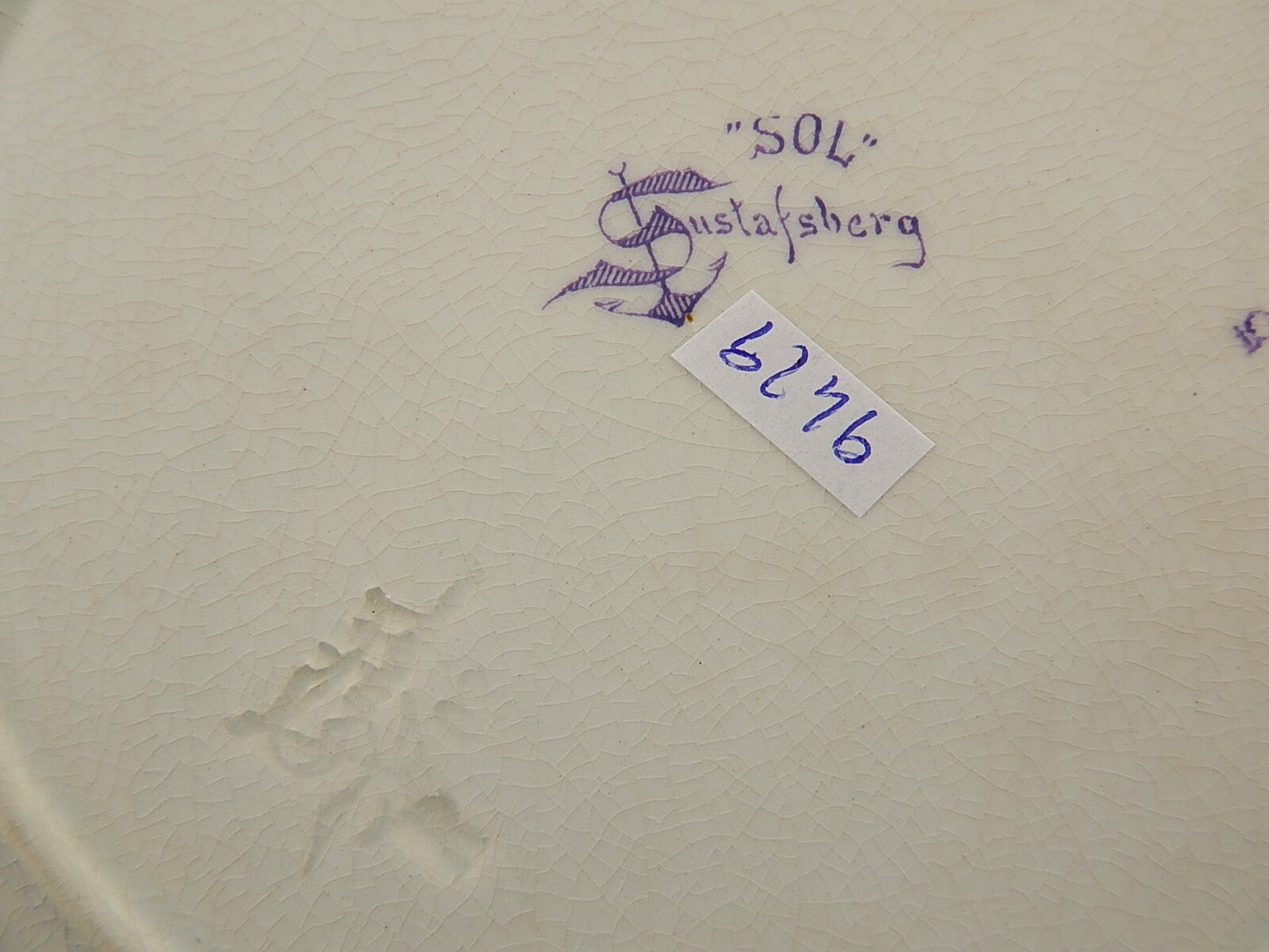 ANTICO PIATTO CERAMICA META' 800 GUSTAVSBERG TRANSFERWARE VIOLA #9429