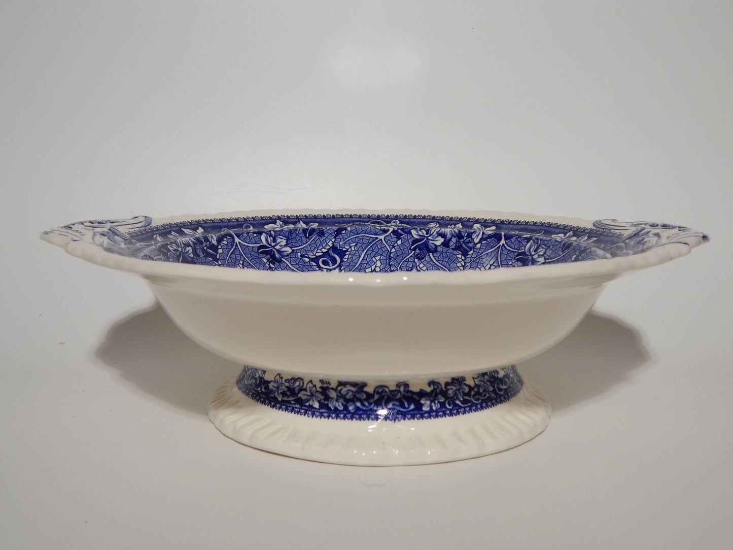 ANTICA LEGUMIERA CENTROTAVOLA CERAMICA INGLESE MASON’S DECORO VISTA BIANCO BLU