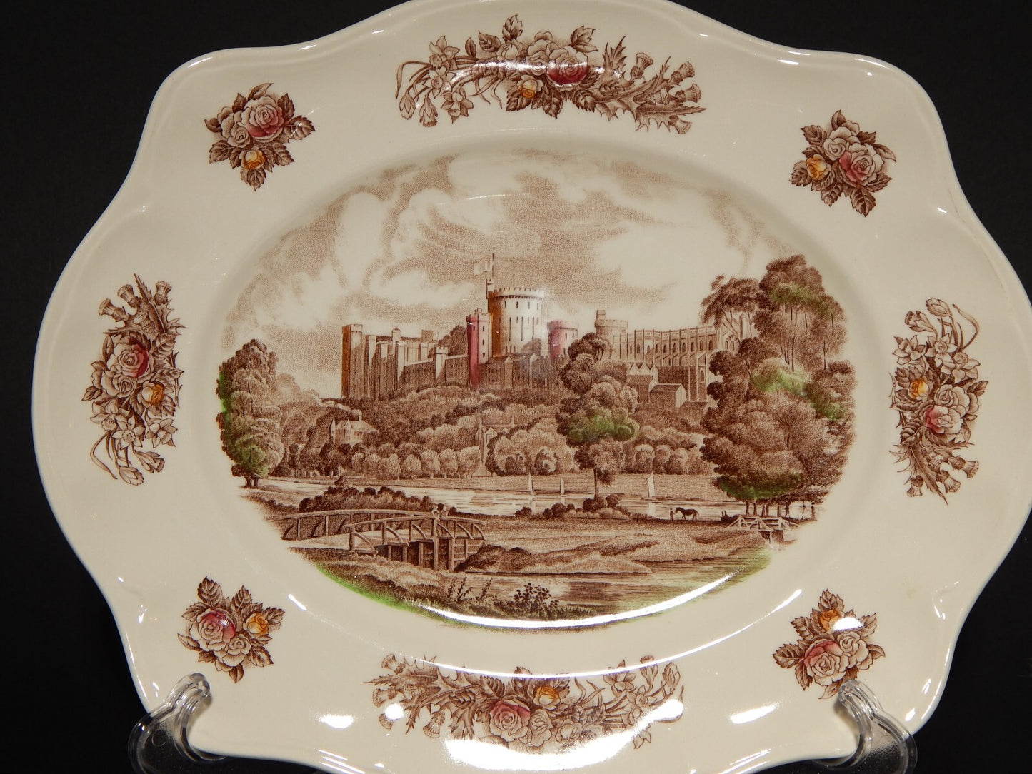 ANTICO VASSOIO PORCELLANA JOHNSON BROS ROYAL HOMES OF BRITAIN WINDSOR CASTLE