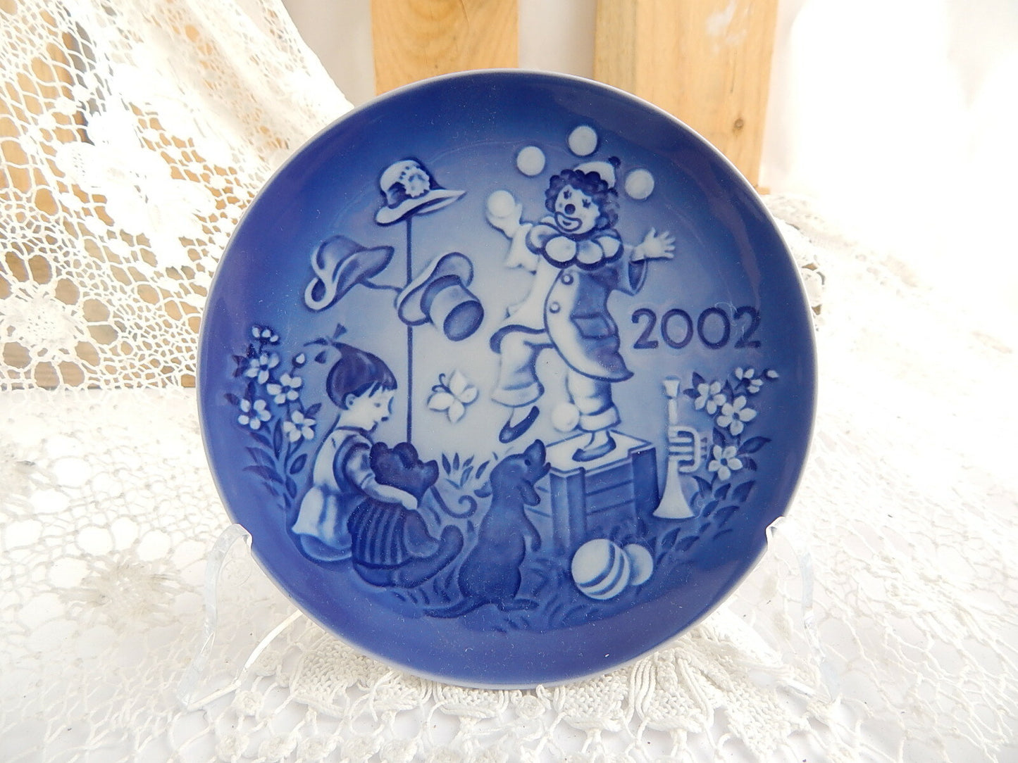 ROYAL COPENHAGEN BING&GRONDAHL CHILDREN'S DAY 2002 PIATTO BAMBINO PORCELLANA