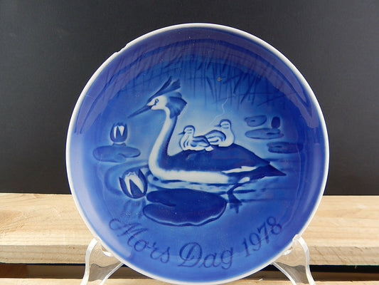 ROYAL COPENHAGEN BING&GRONDAHL PIATTO DELLA MAMMA 1978 PORCELLANA BLU DIFETTO