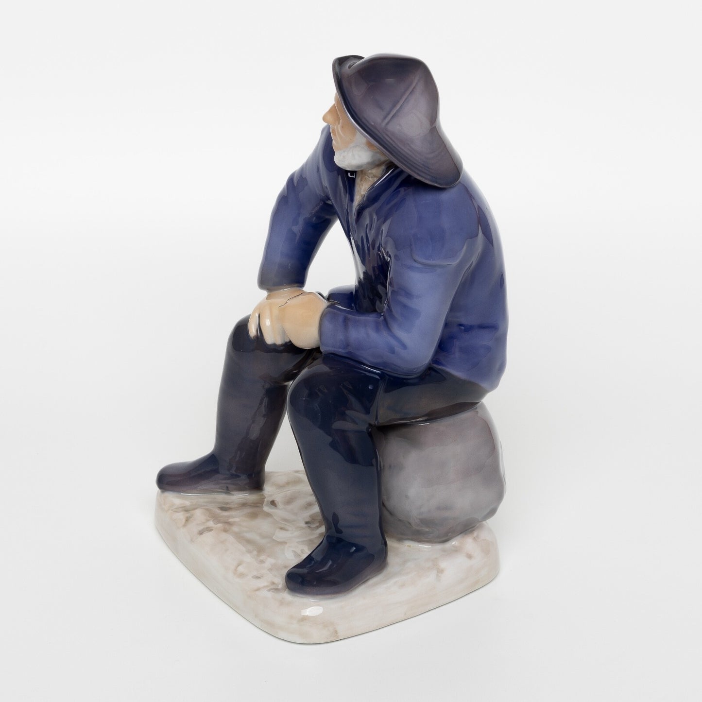 STATUINA PORCELLANA ROYAL COPENHAGEN BING&GRONDAHL "Il Vecchio Pescatore" CM. 22