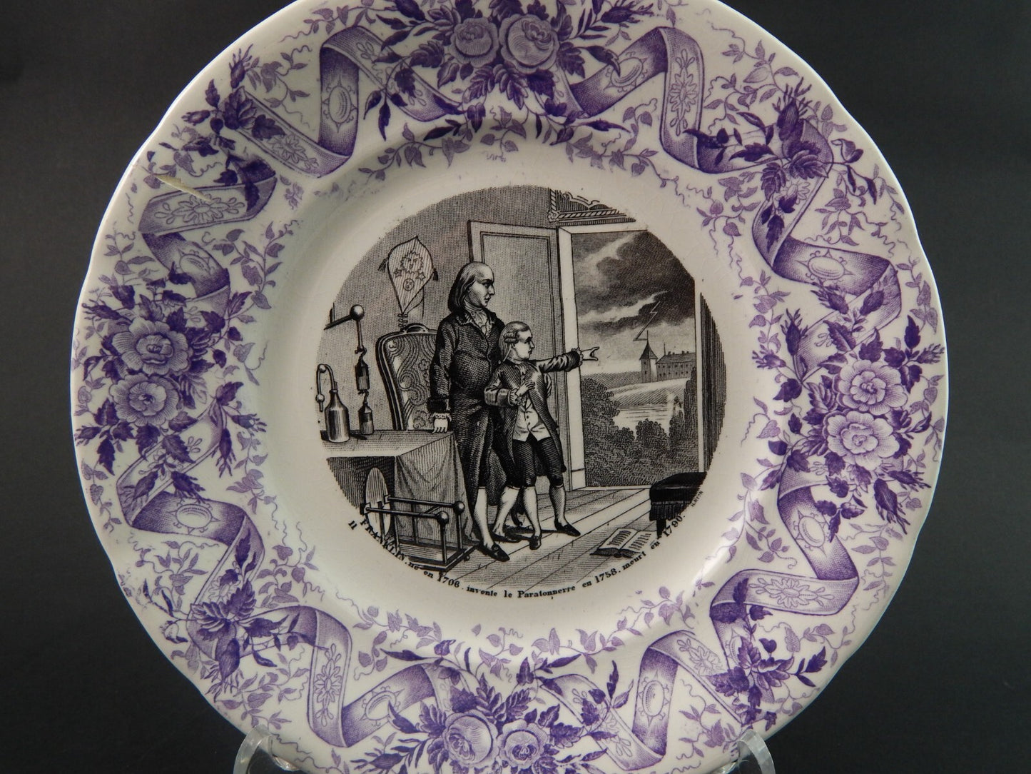 ANTICO PIATTO CERAMICA OPAQUE DE SARREGUEMINES 1800 COLLEZIONE INVENZIONI #1500