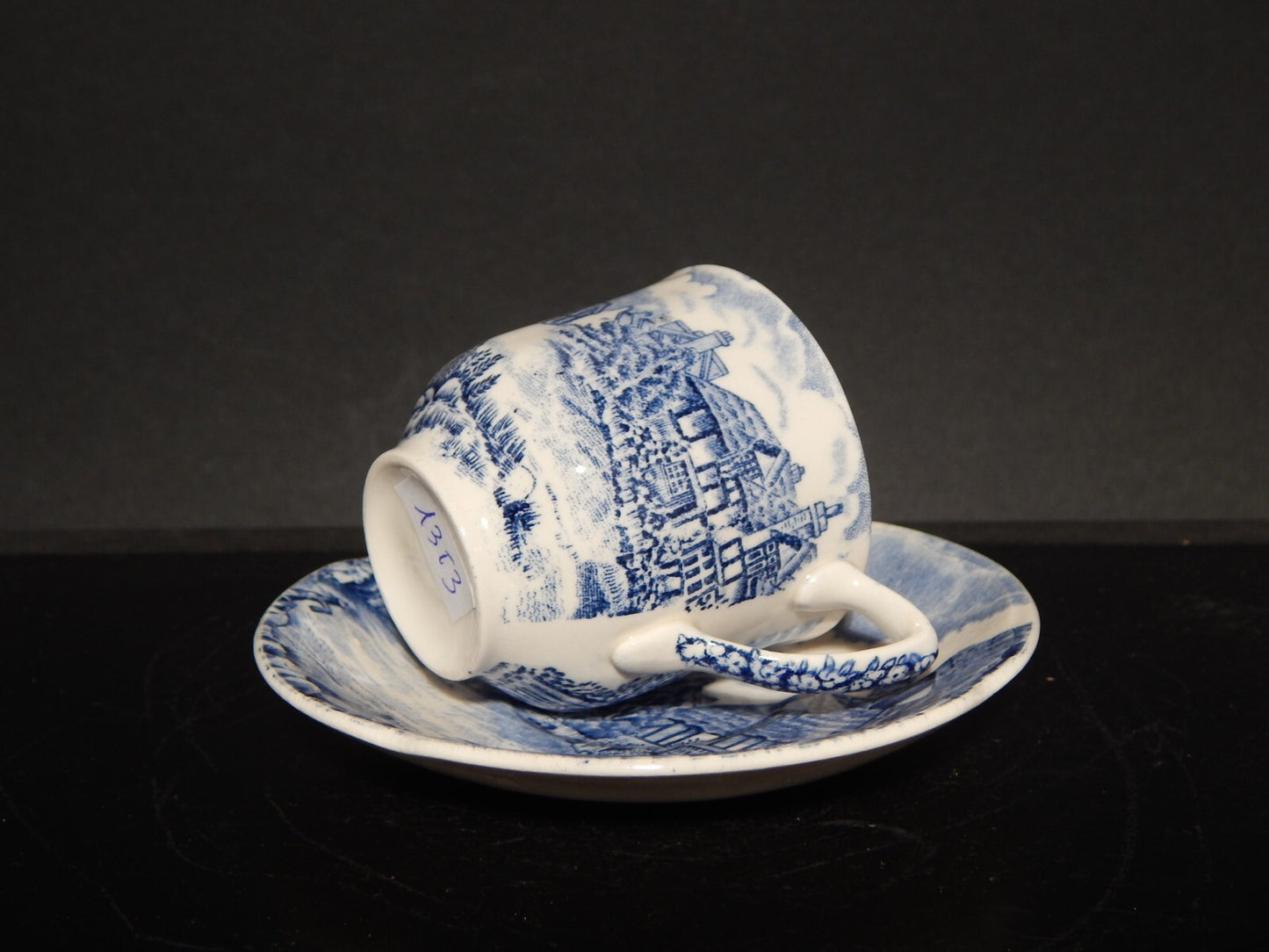 ANTICA TAZZINA CAFFE' SEMI PORCELLANA JOHNSON BROS OLDE ENGLISH COUNTRYSIDE 1353