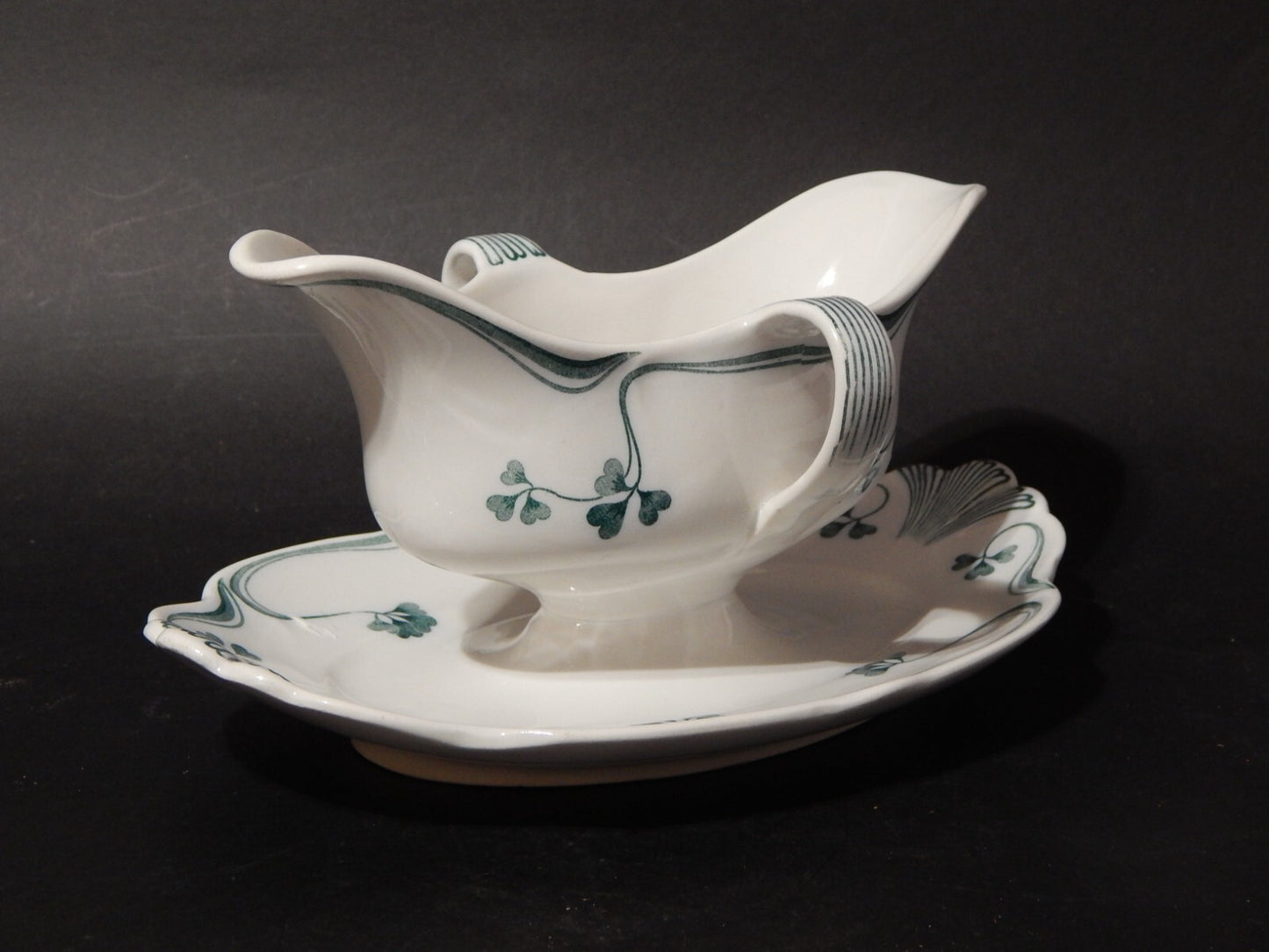 ANTICA RARA SALSIERA LIBERTY ART NOUVEAU CERAMICA VILLEROY&BOCH METTLACH ALICE