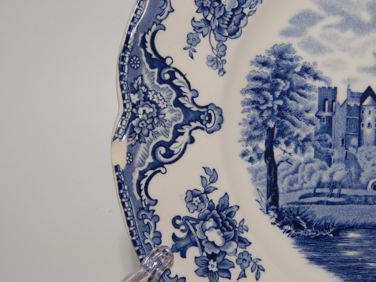 VINTAGE JOHNSON BROS OLD BRITAIN CASTLE BLU PIATTO PIANO PORCELLANA DIFETTO 1916