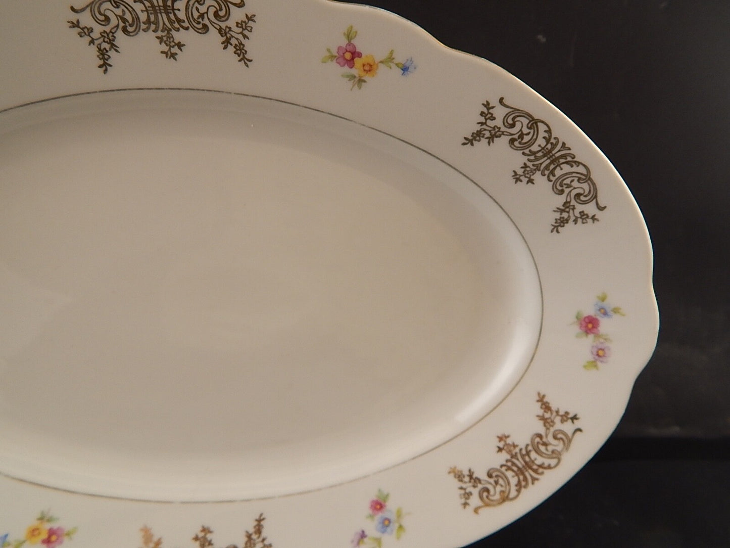 ANTICO VASSOIO PIATTO OVALE PORCELLANA SELTMANN WEIDEN DECORO THERESIA