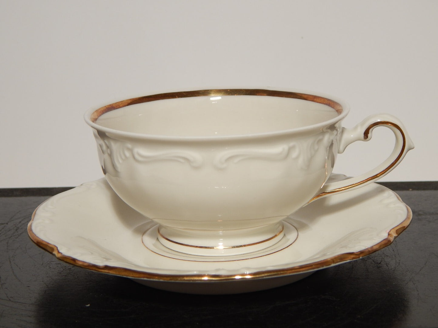 ANTICA TAZZA DA TE' PORCELLANA WINTERLING BAVARIA MODELLATA A ROCAILLE