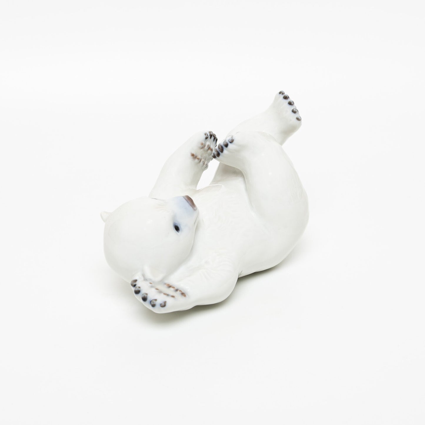 STATUINA PORCELLANA ROYAL COPENHAGEN "Cucciolo Orso Polare" COD 2537 CM 11x16x9