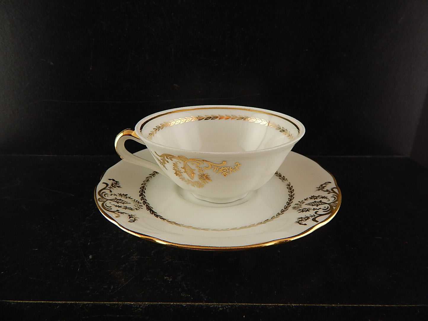 ANTICA TAZZA CAFFÈ PORCELLANA BIANCA ORO PORCELAINE COMPAGNIE LUXE NATIONALE