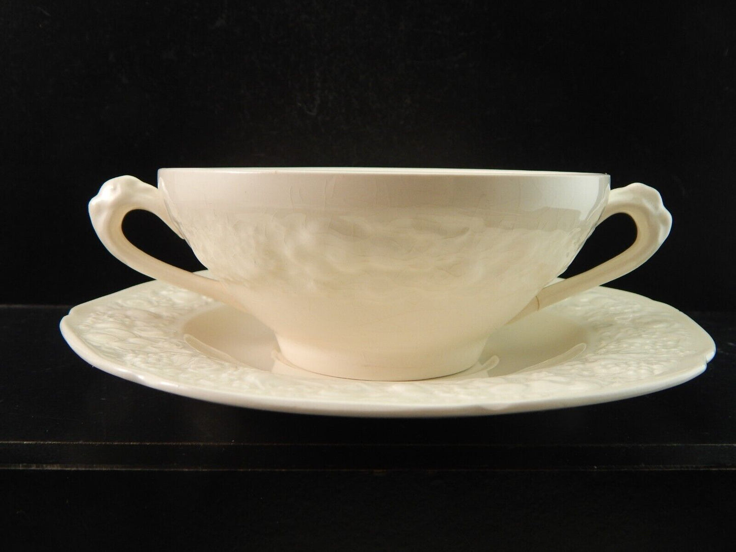 VINTAGE TAZZA DA BRODO CONSOMME' CERAMICA BIANCA CROWN DUCAL RICHARDSON DIFETTO