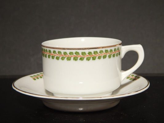 ANTICA TAZZINA CAFFÈ PORCELLANA BIANCA GHIRLANDE PICCOLE FOGLIE VERDI