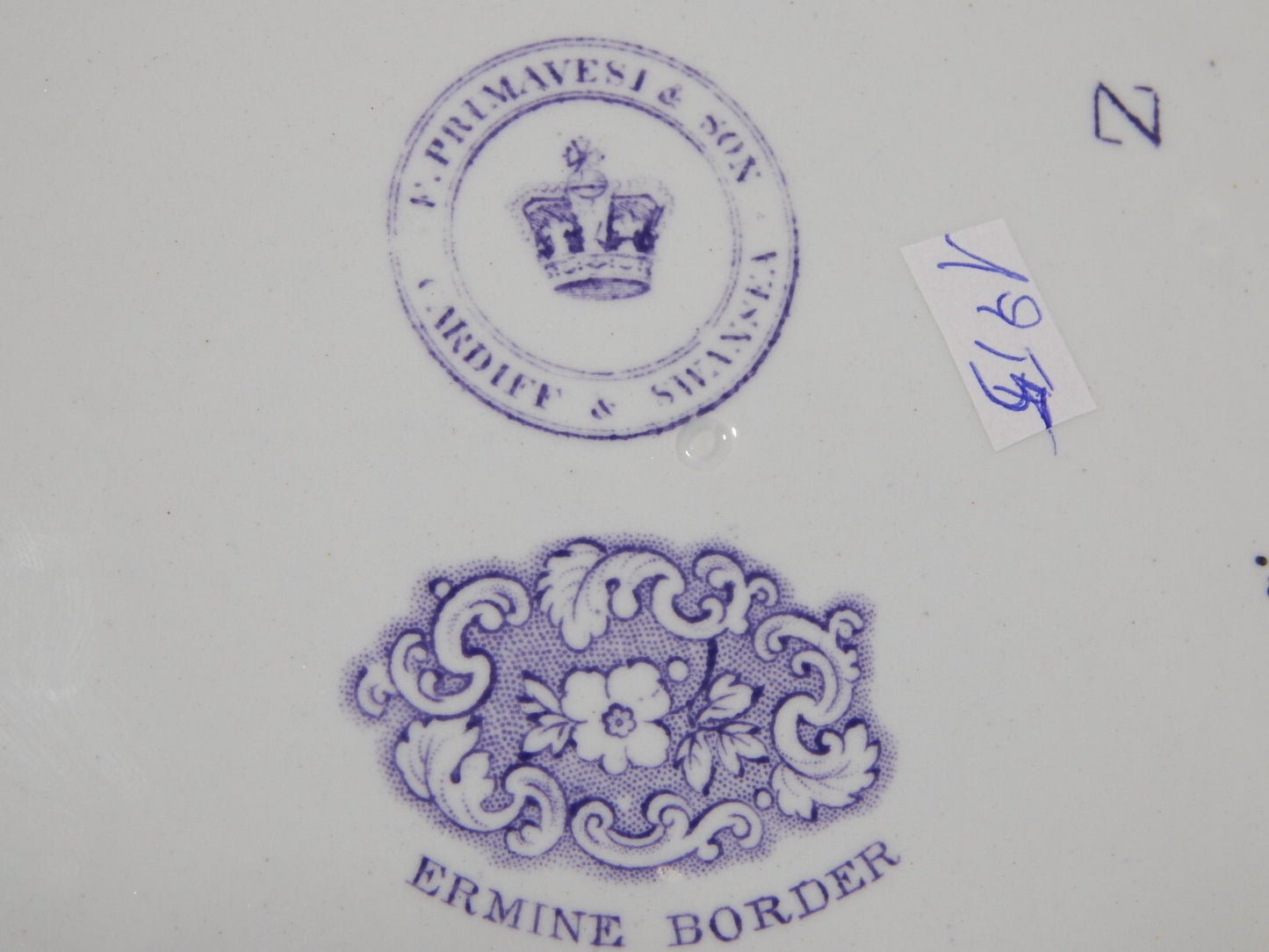 ANTICO RARO PIATTO CERAMICA STAFFORDSHIRE PRIMAVESI DEL 1860 ERMINE BORDER VIOLA