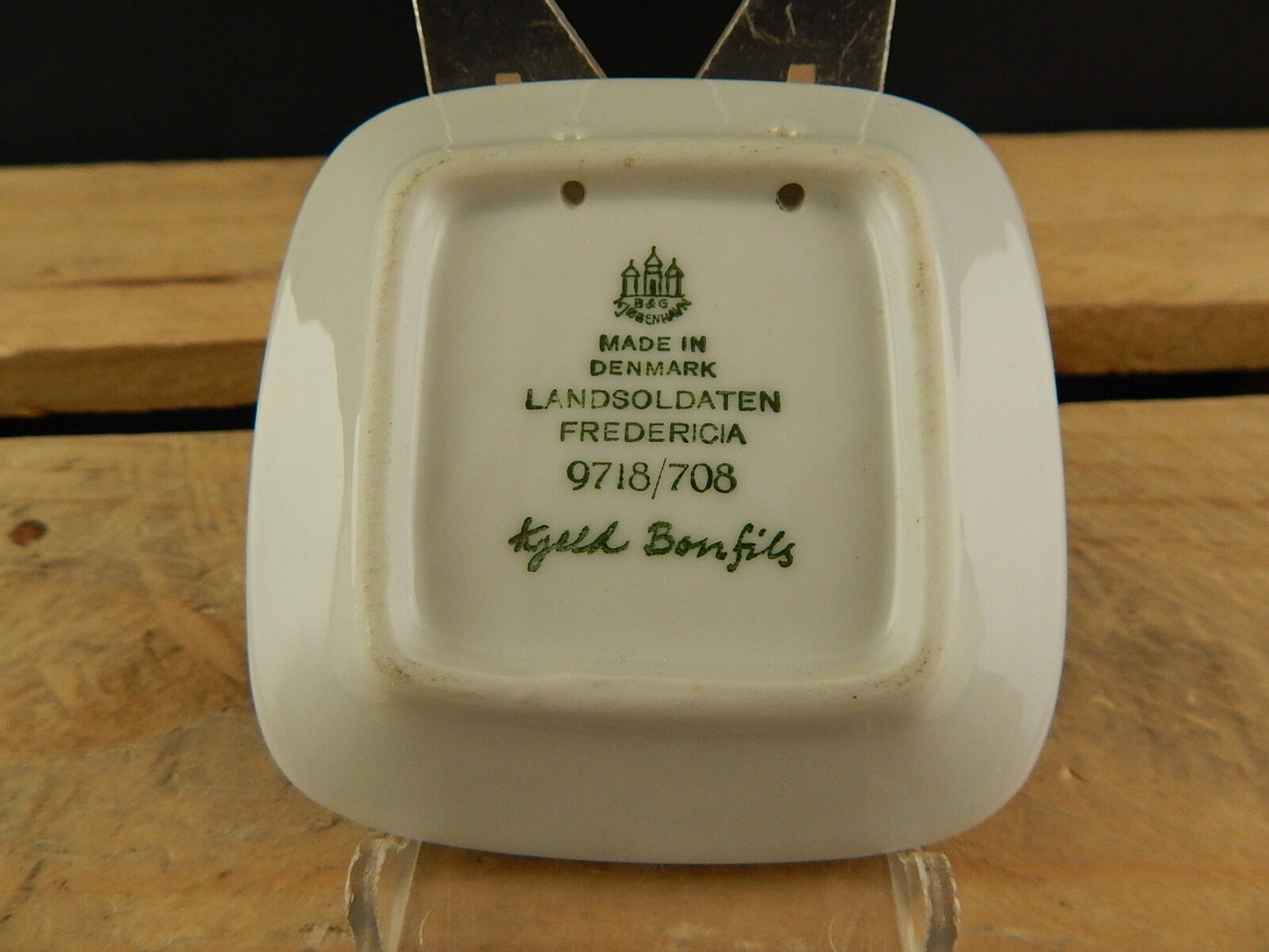 ROYAL COPENHAGEN BING&GRONDAHL PLAQUETTE PIATTINO PORCELLANA LANDSOLDATEN