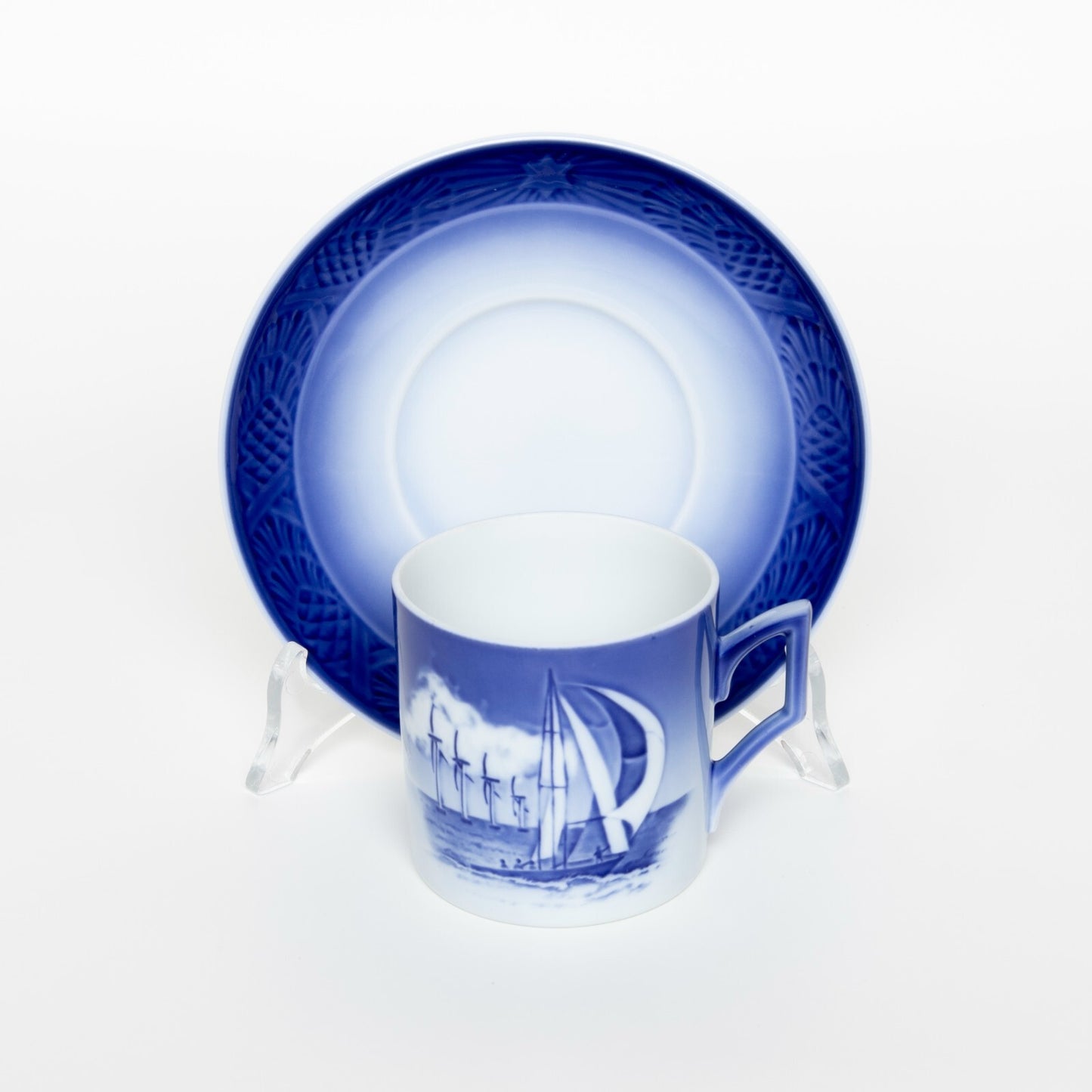 ROYAL COPENHAGEN PORCELLANA TAZZA DI NATALE 2012 ORIGINALE CON PIATTINO CM 7