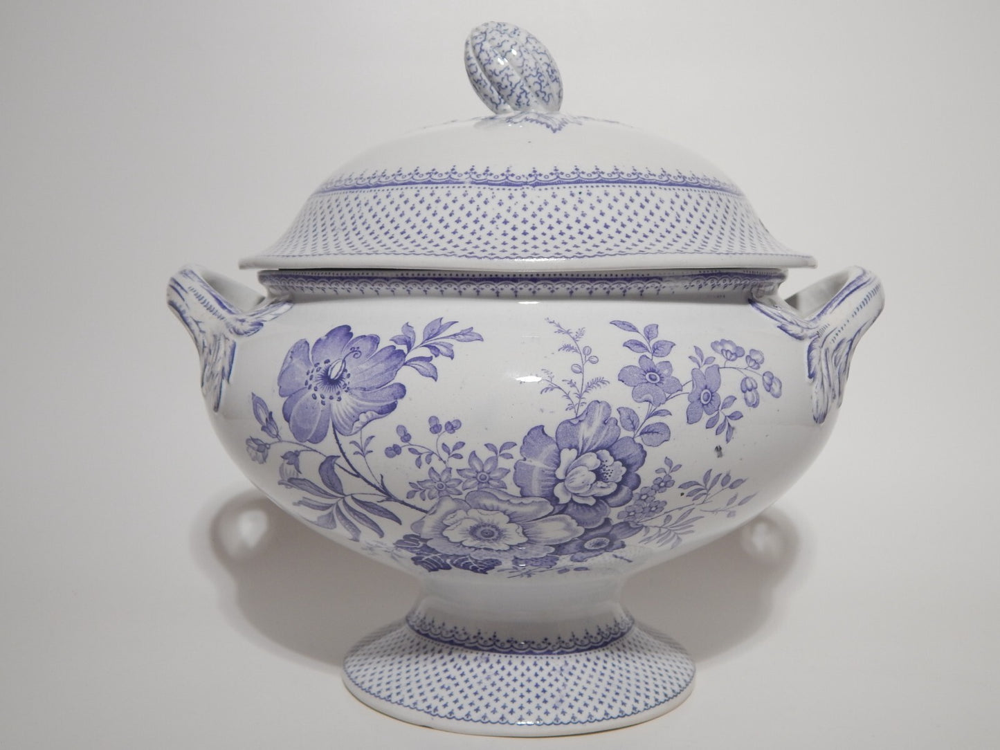 ANTICA ZUPPIERA CENTROTAVOLA CERAMICA INGLESE PRIMAVESI 1860 ERMINE BORDER VIOLA