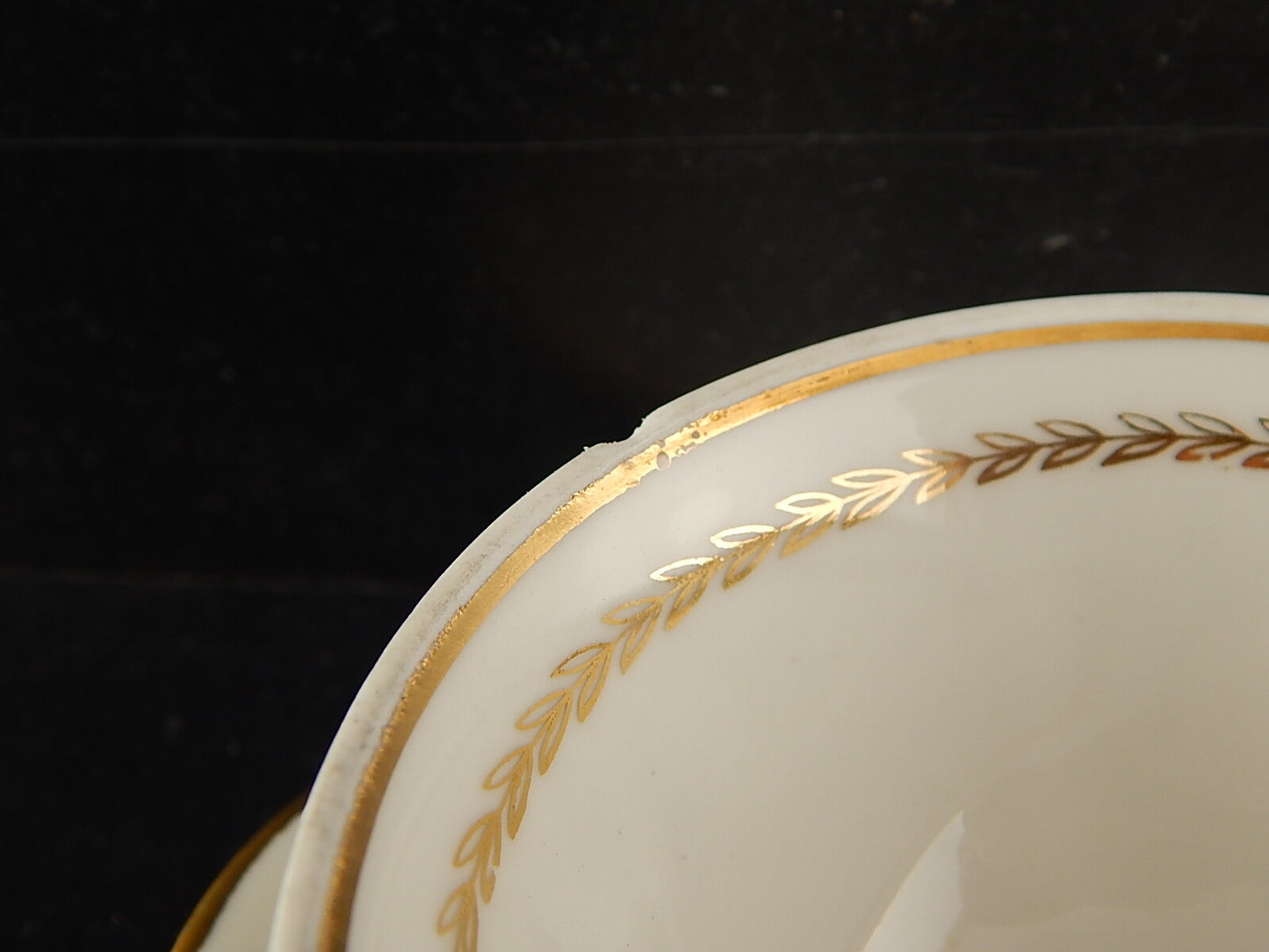 ANTICA TAZZA CAFFÈ PORCELLANA BIANCA ORO PORCELAINE COMPAGNIE NATIONALE DIFETTO