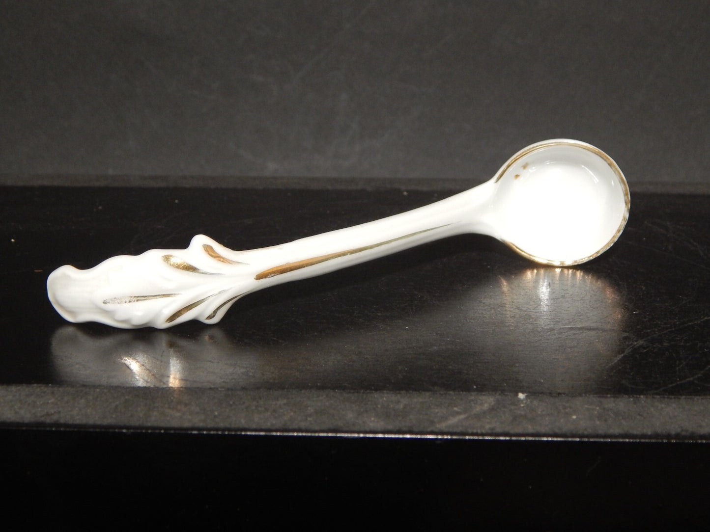 ANTICA RARA PORCELLANA SALSIERA ZUPPIERA EGOISTE IMPERO CARL TIELSCH ALTWASSER