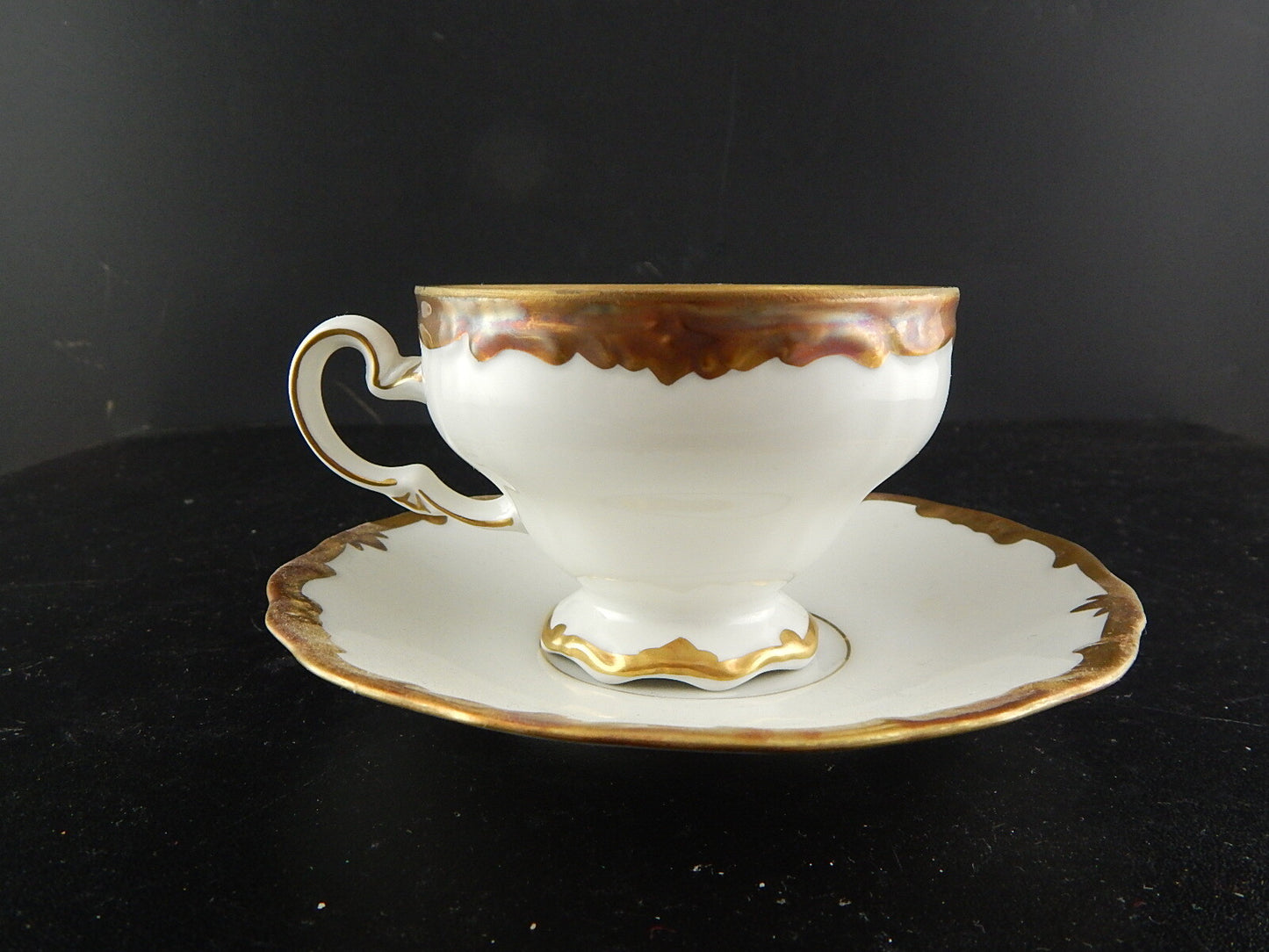 ANTICO SET TE' TAZZA PIATTO PORCELLANA AVORIO DECORO ORO WEIMAR TURINGIA 1940
