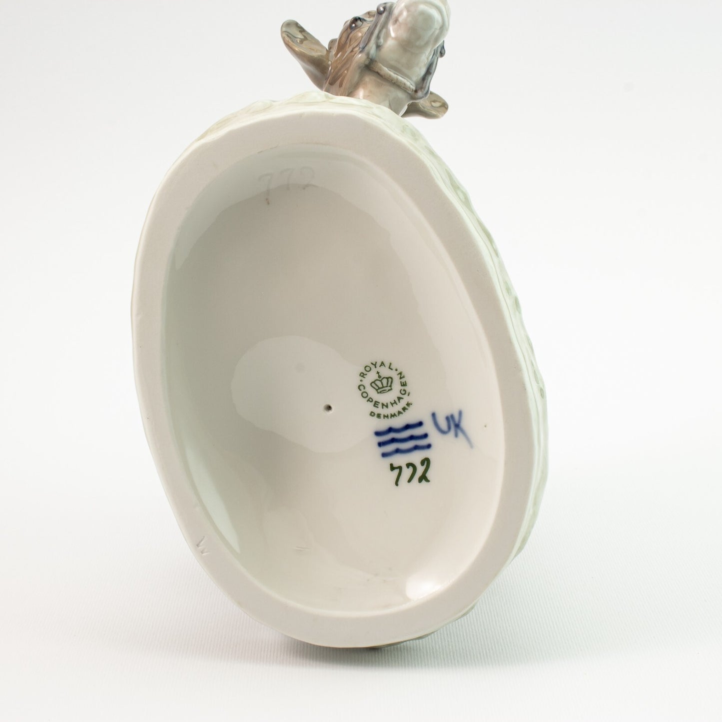 STATUINA PORCELLANA ROYAL COPENHAGEN "Ragazzo con Vitello" 772 ORIGINALE 18x17