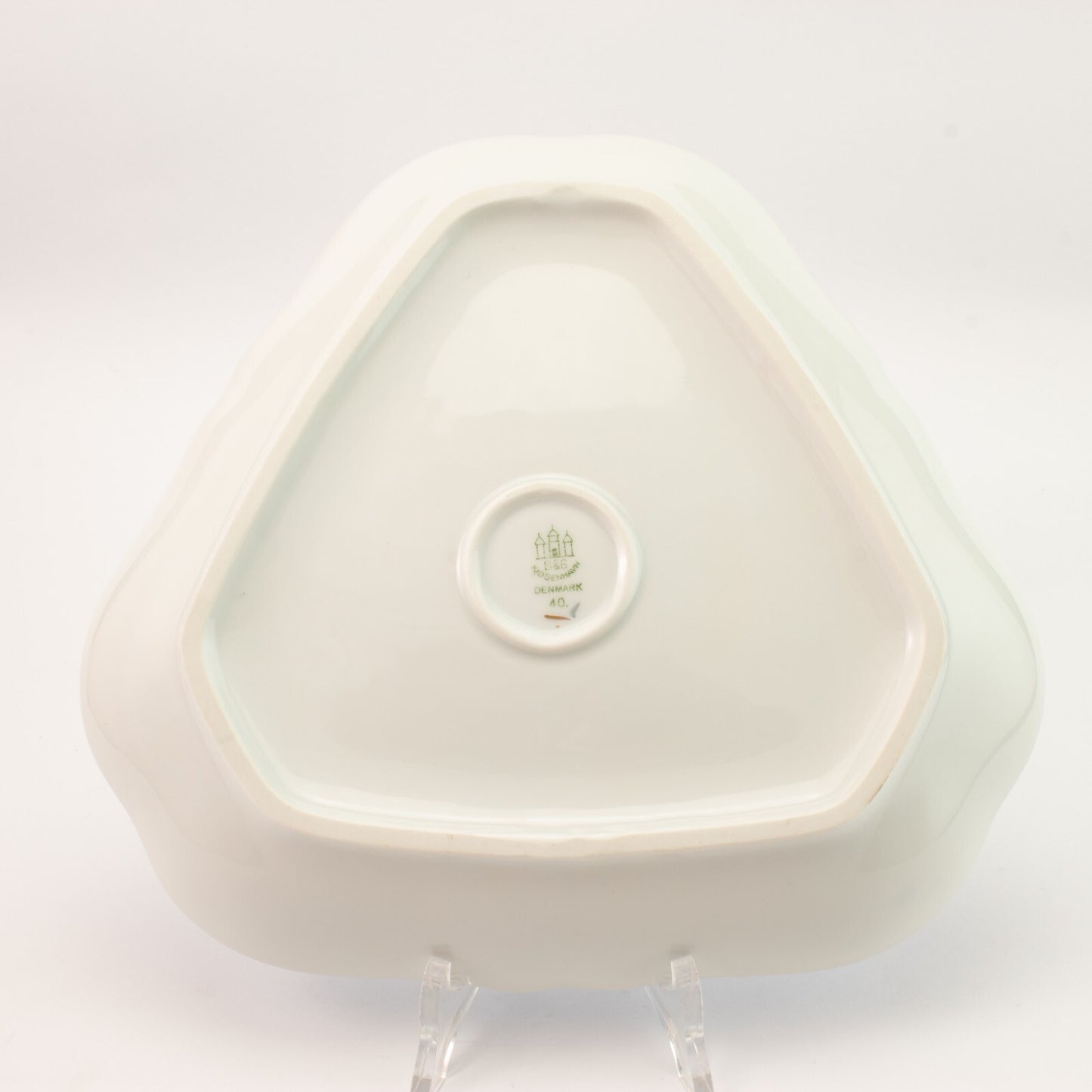 PIATTO PORTATA TRIANGOLARE PORCELLANA E ORO ZECCHINO GABBIANI BING&GRONDAHL 40