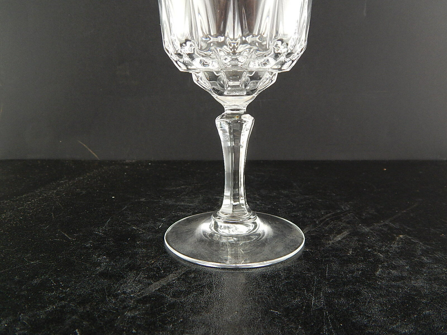 ANTICO ELEGANTE ART DECO SERVIZIO 6 BICCHIERI CALICI CRISTALLO BOEMIA MOLATI