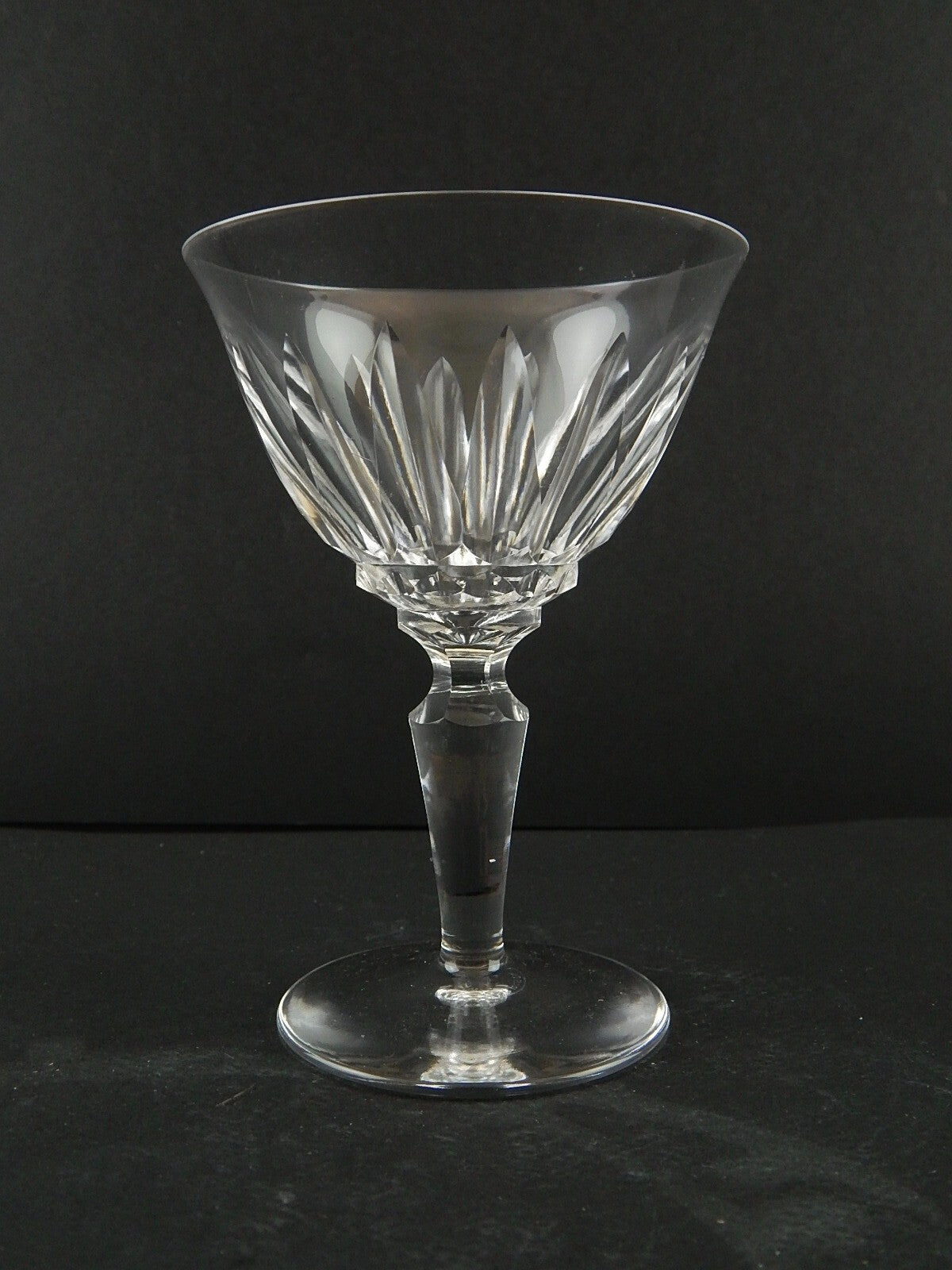 ANTICO BICCHIERE CALICE VINO ROSSO CRISTALLO MOLATO CRISTALLERIA SAINT LOUIS