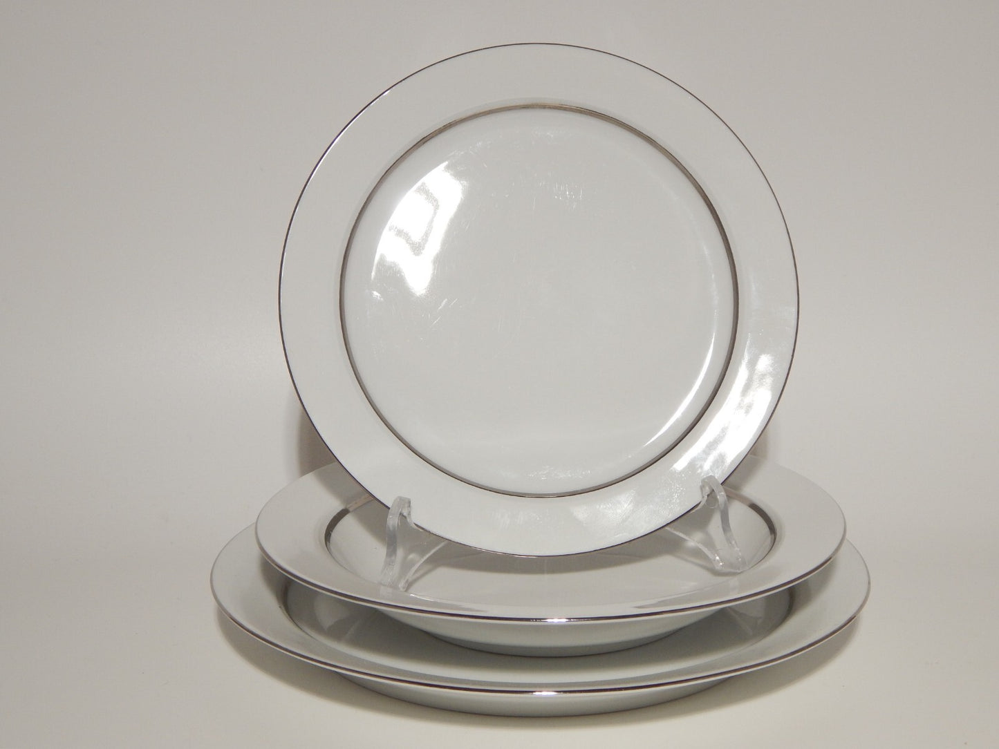 VINTAGE ELEGANTE SERVIZIO 18 PIATTI PORCELLANA BIANCA ARGENTO ESCHENBACH IMPERO