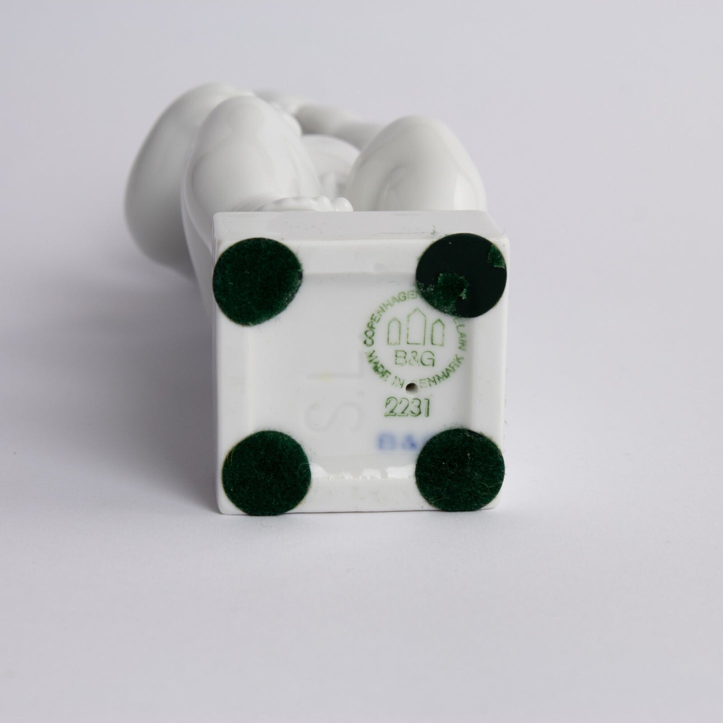 STATUINA PORCELLANA ROYAL COPENHAGEN BING&GRONDAHL "Adam con Orsacchiotto" BLANC