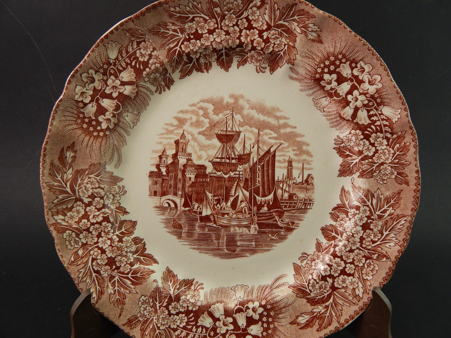 ANTICO PIATTO SEMI PORCELLANA RICHARD CERAMICHE MILANO DECORO FERRARA #1789