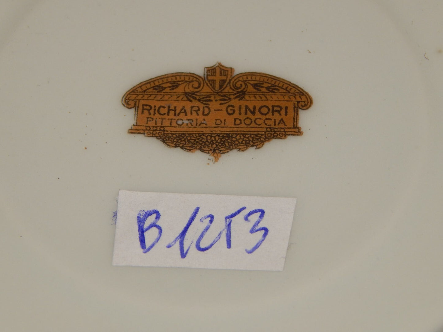 ANTICA TAZZA TE' 1900-30 PORCELLANA RICHARD GINORI CARTIGLIO PITTORIA DI DOCCIA