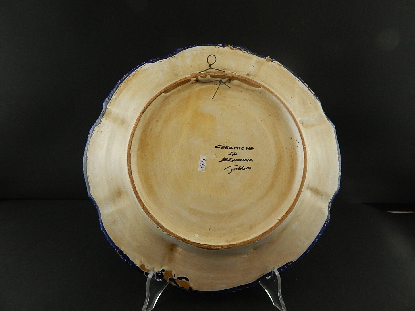 VINTAGE CERAMICA ARTISTICA LA EUGUBINA PIATTO PARETE GUBBIO STEMMA ARALDICO