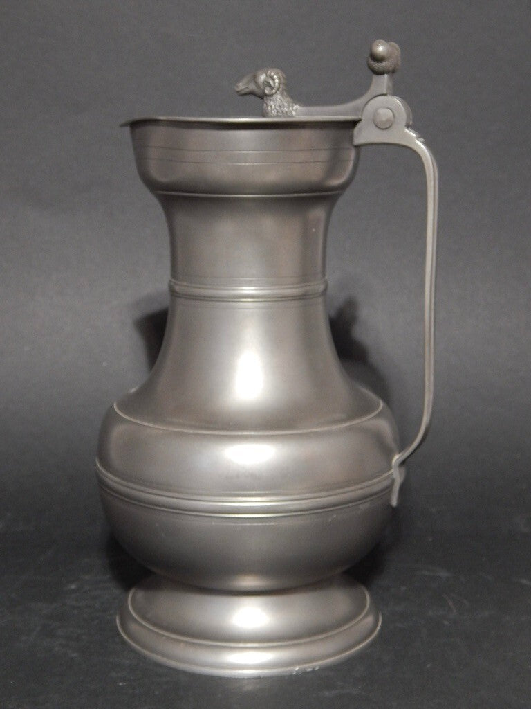 ANTICA COLLEZIONE BROCCA CARAFFA IN PELTRO 95% CON COPERCHIO CON TESTA ARIETE