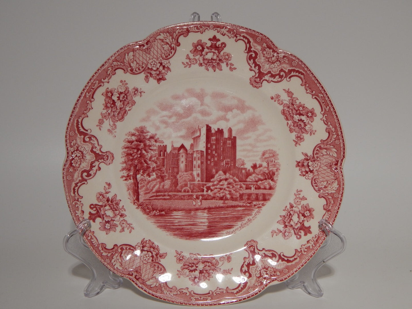 VINTAGE JOHNSON BROS OLD BRITAIN CASTLE PIATTO PIANO PORCELLANA ROSSO cm 25,5