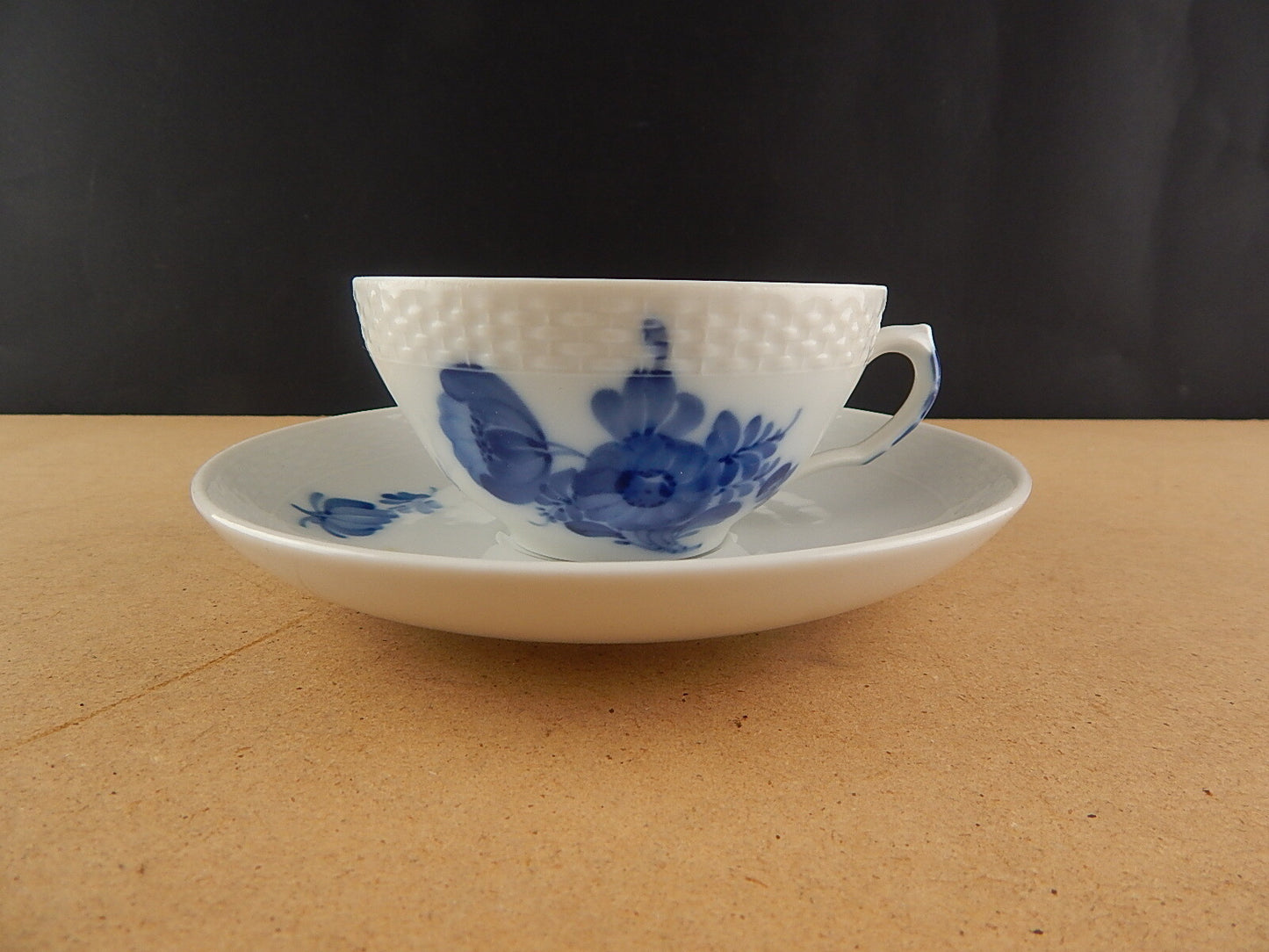 ROYAL COPENHAGEN PORCELLANA BLUE FLOWER TEA CUP SAUCER TAZZA TÈ DIPINTA MANO #1