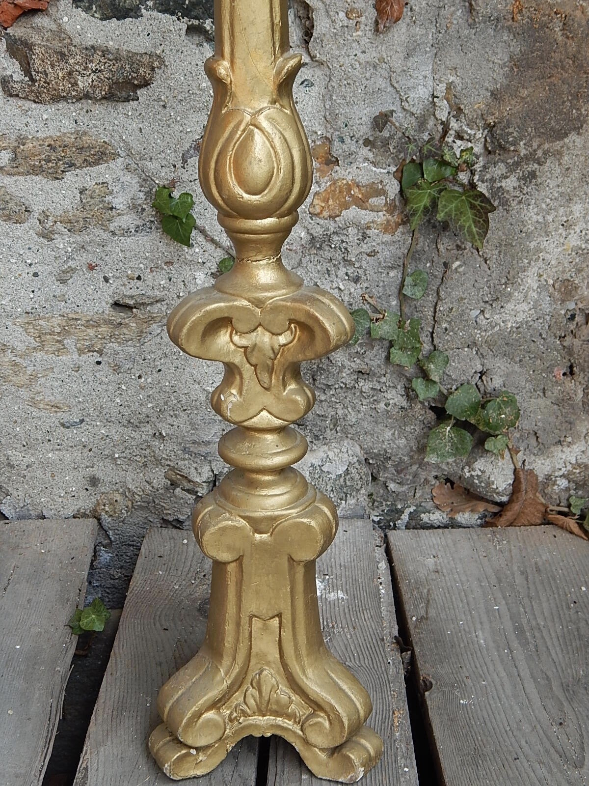 ANTICO ARTE SACRA CANDELABRO CANDELIERE TORCIERA LEGNO SCOLPITO DORATO XIX SEC.