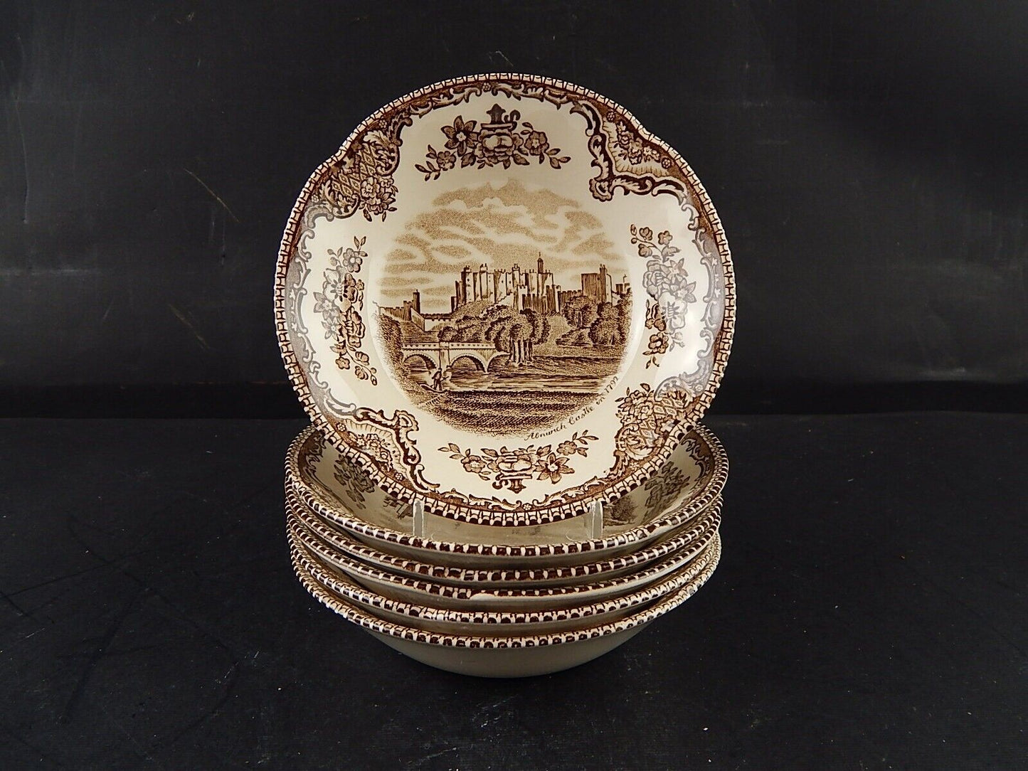 VINTAGE JOHNSON BROS OLD BRITAIN CASTLE SERVIZIO 6 CIOTOLE SEMI-PORCELLANA