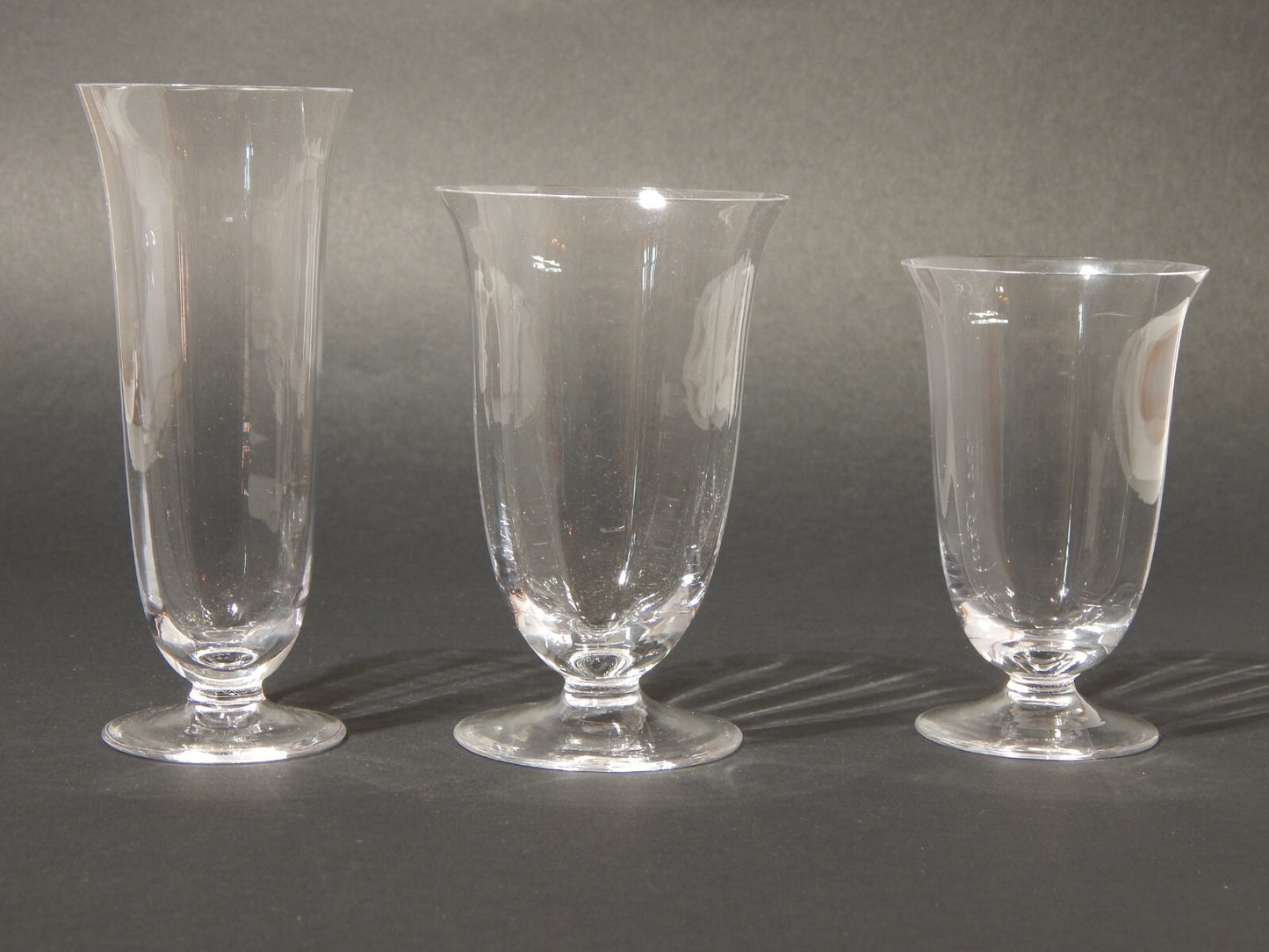 VINTAGE ELEGANTE SERVIZIO 18 BICCHIERI CALICI CRISTALLO MADE IN ITALY ANNI '60