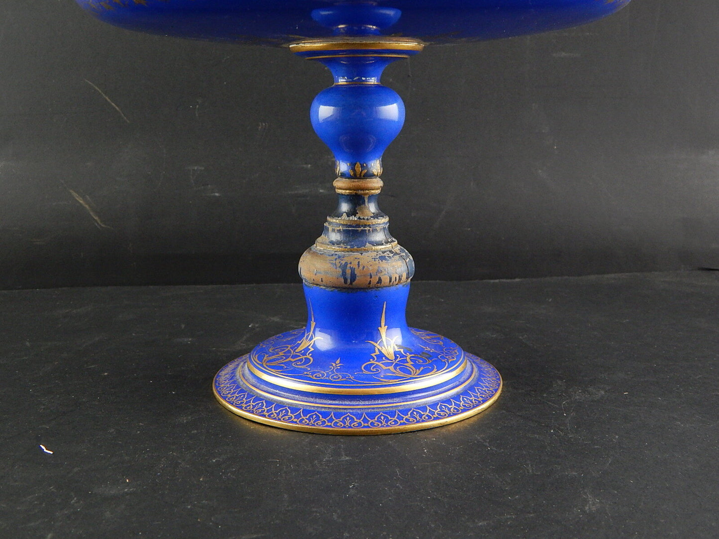 ANTICA 1866 ALZATA CENTROTAVOLA PORCELLANA MARCHIO SEVRES S.66 DECORO FARFALLA