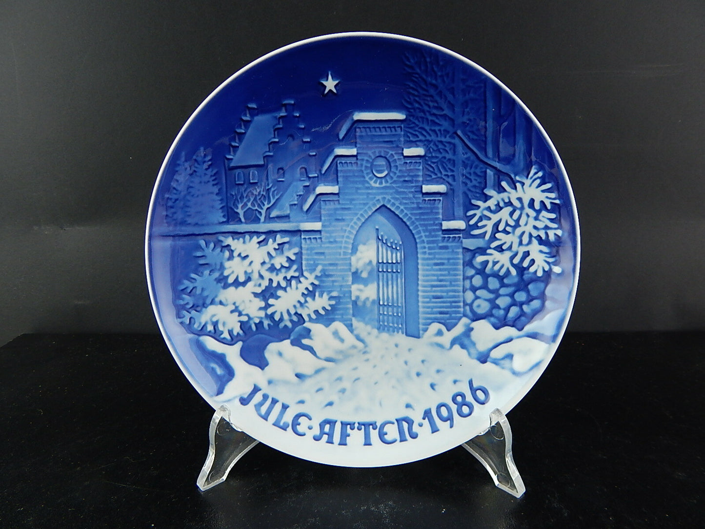 ROYAL COPENHAGEN BING&GRONDAHL PIATTO DI NATALE 1986 PORCELLANA BLU DIFETTO